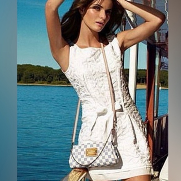 Louis Vuitton DAMIER AZUR EVA Pochette with leather strap - Picture 15 of 16